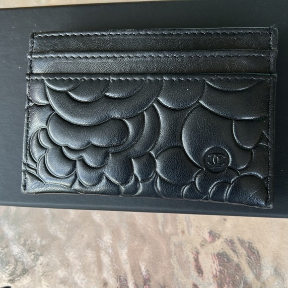 CHANEL Brand New Carmella card case rare, price is firm. - Picture 7 of 7